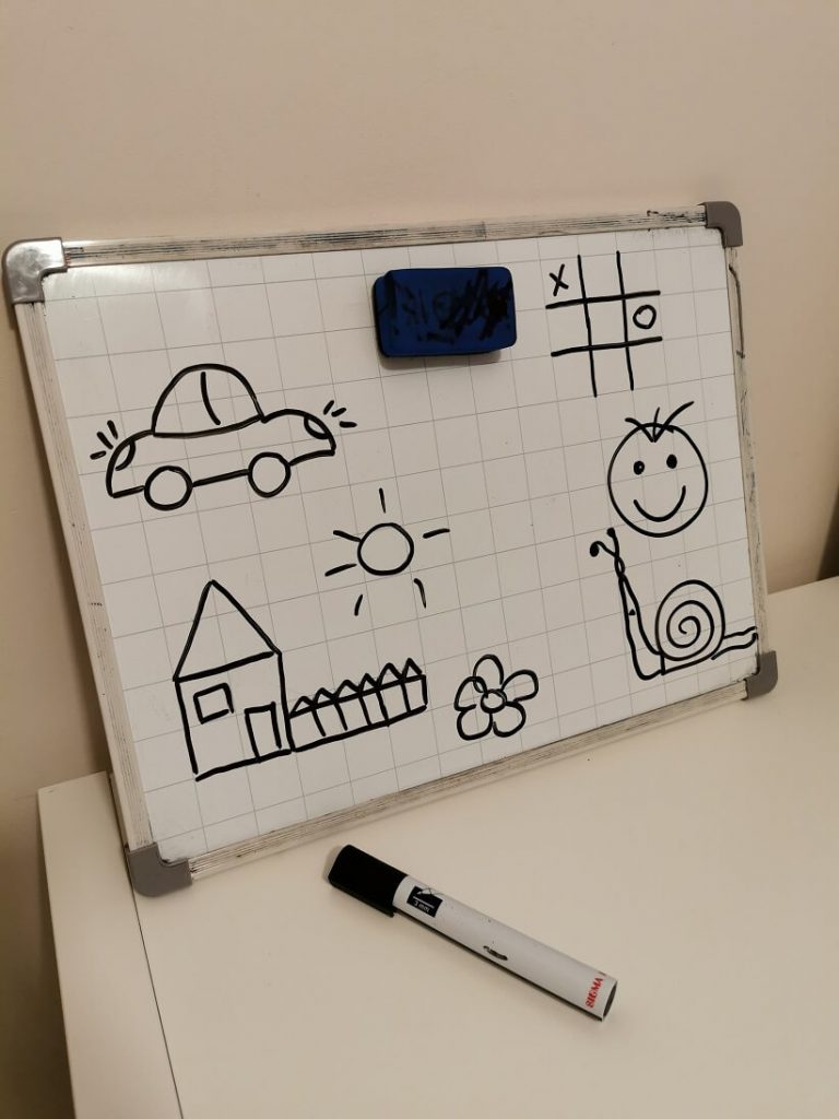 cadou-2-3-ani-whiteboard-carioci